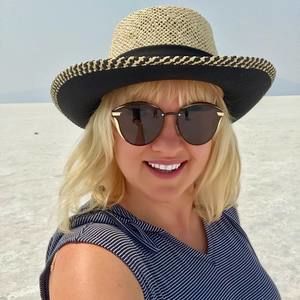 Meet your Posher, Julia